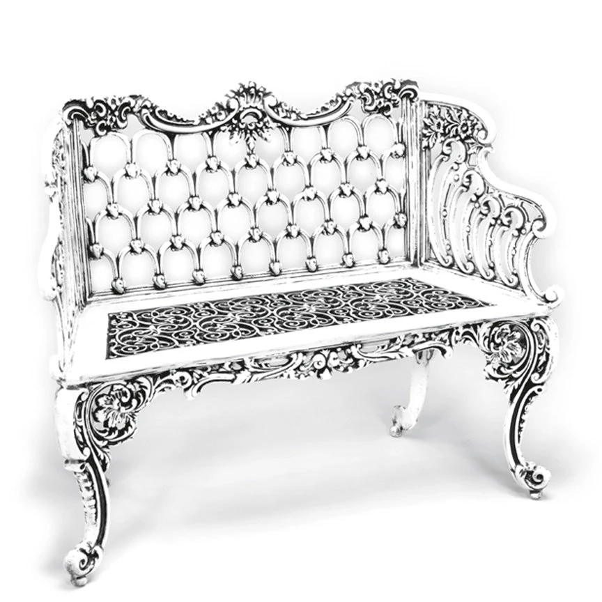 Colonial Bench 1 Colonial Bench